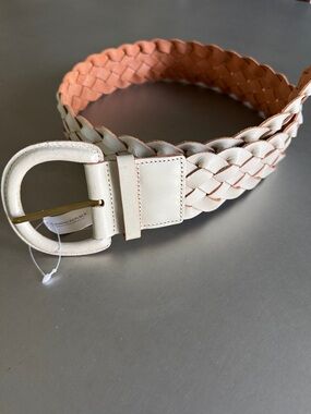 Banana Republic Braided Leather Belt 2” wide 39”long. Cream/off-white.